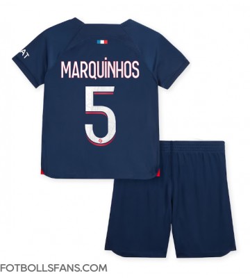 Paris Saint-Germain Marquinhos #5 Replika Hemmatröja Barn 2023-24 Kortärmad (+ Korta byxor)